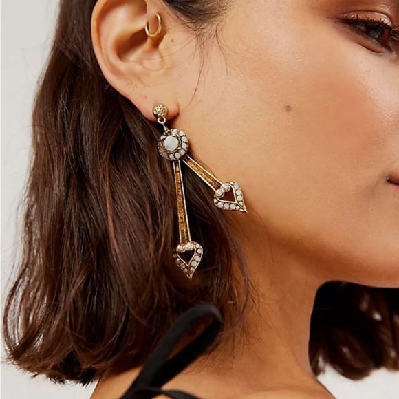 Free People Paula Dangle Earrings - NWT - Picture 1 of 7